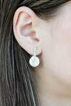 Load image into Gallery viewer, Stars Align Pearl Earrings Alana Douvros Jewelry
