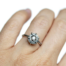 Load image into Gallery viewer, Sea Urchin Prong Ring
