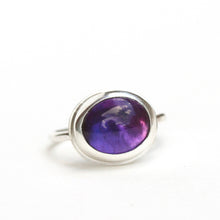 Load image into Gallery viewer, Amethyst Bezel Ring