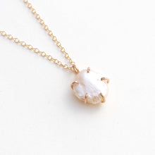 Load image into Gallery viewer, White Freshwater Pearl Necklace